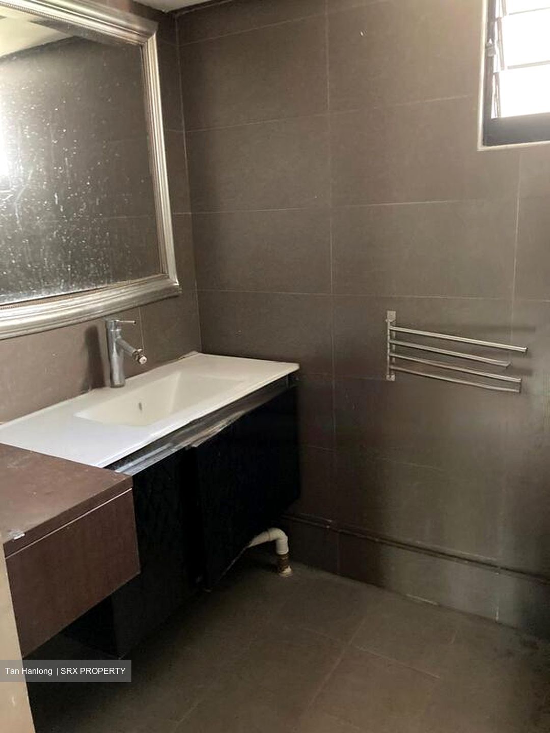 Blk 685A Jurong West Street 64 (Jurong West), HDB Executive #607278861